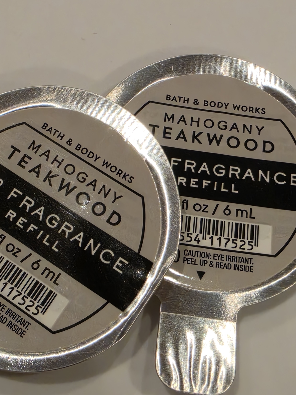 🐭♡ 2x Bath & Body Works Mahogany Teakwood Fragrance Refills